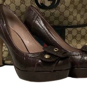 Vince Camuto Brown Leather Buckle heel. Great cond. size 6.5